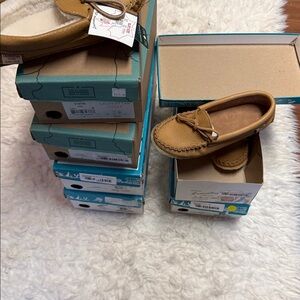 Laurentian Chief Mocassins